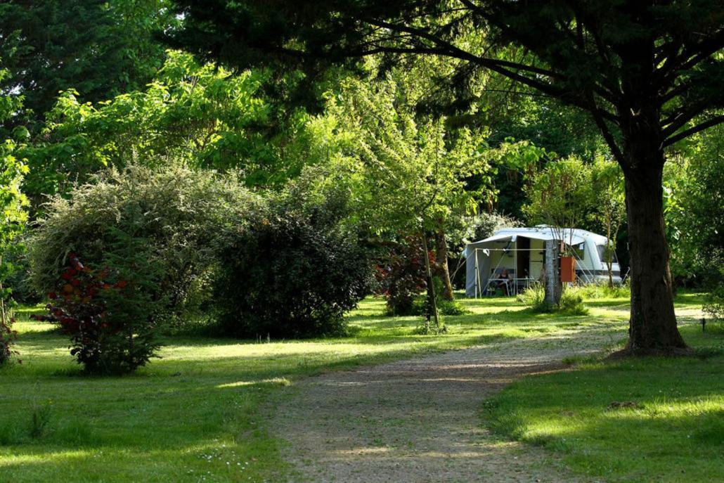 Camping Et Hotel Chateau Du Haget Montesquiou Luaran gambar